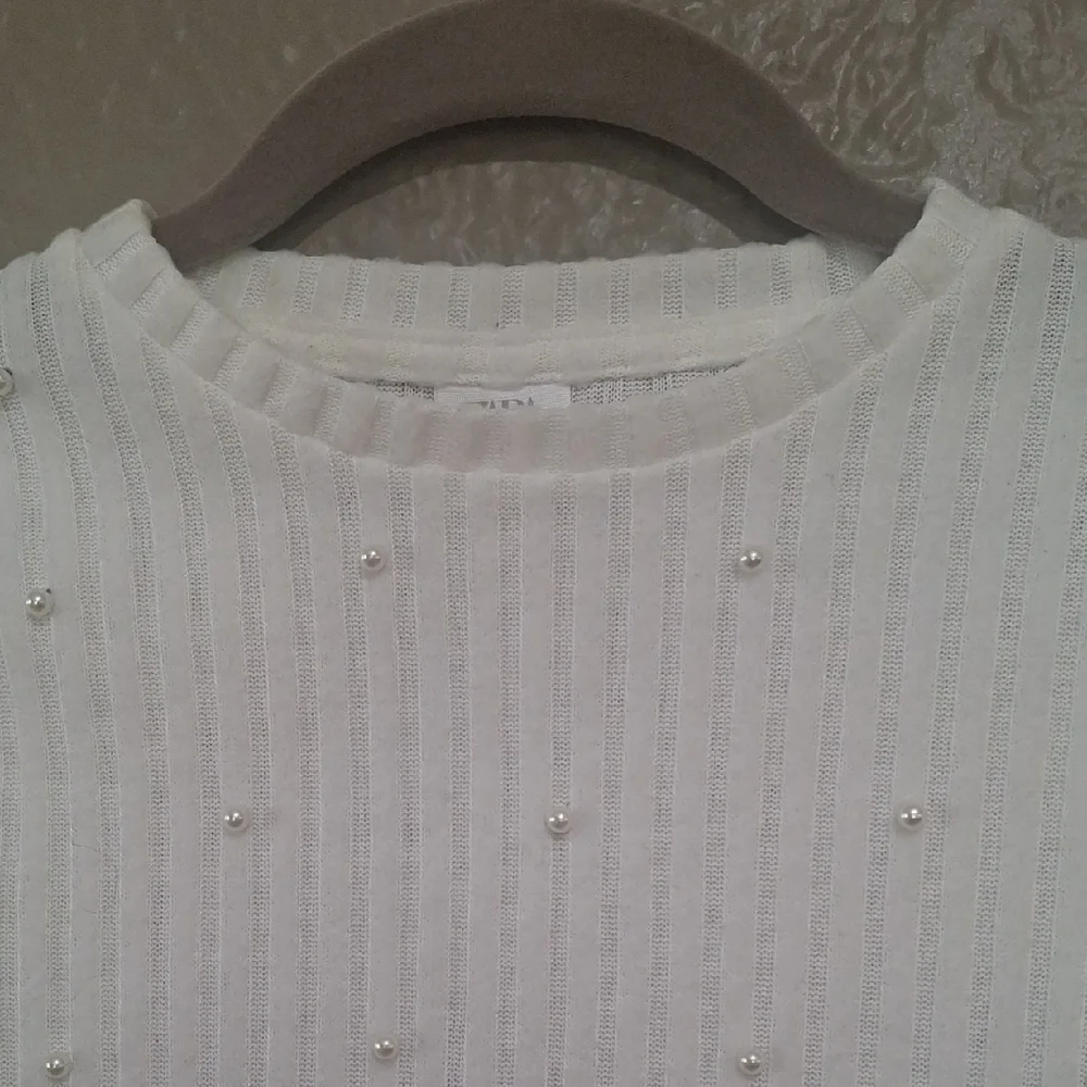 Zara White Ribbed Kids Sweater with Embellishments